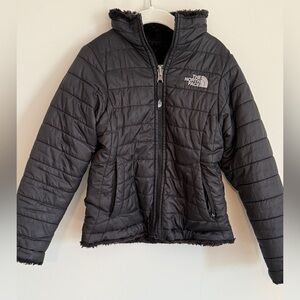 The North Face kid’s reversible jacket black size XS 6